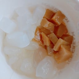 วุ้นมะพร้าว ลูกชิด มันเชื่อม