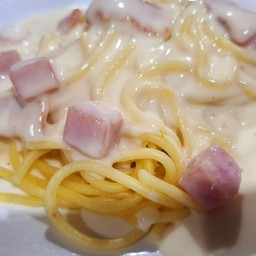 สปาเก้ตตี้ คาโบนาร่า