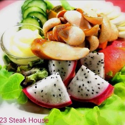 สลัดไส้กรอก