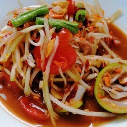 ส้มตำยายเอ่นหนองสิม