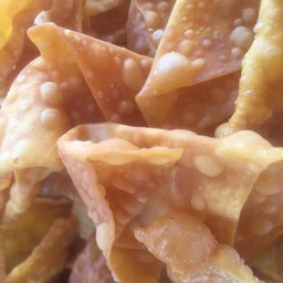 เกี๊ยวทอดไส้หมูสับ