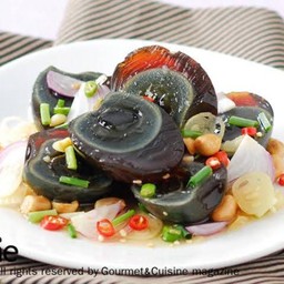 ยำไข่เยี่ยวม้า