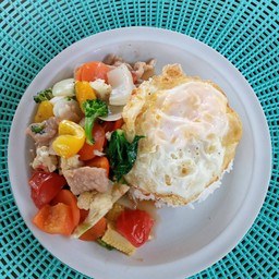 ก๋วยเตี๋ยวสุวรรณภูมิ