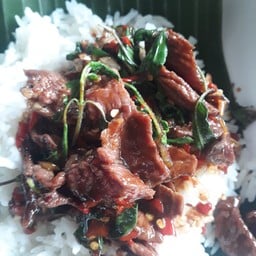 คุณทิพยอาหารตามสั่ง(ตรงข้ามบ้านแยมโรล)