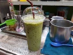ชาเขียวนมสด