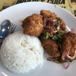 กะเพราไก่กรอบราดข้าว