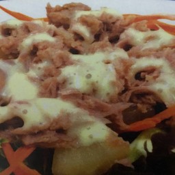 สลัดทูน่า