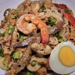 เจ๊จันทร์ ยำขนมจีนแซ่บแซบบบ@ตลาดกรีนเดย์ไนท์พระราม2