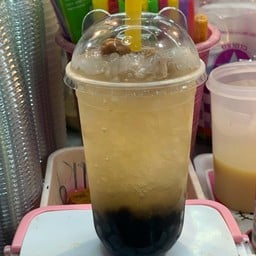 บ๋วย ปั่น