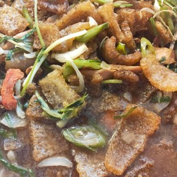 ผัดหนังหมู