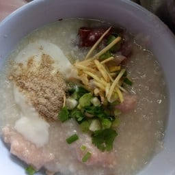 โจ๊กหมูล้วน+ไข่