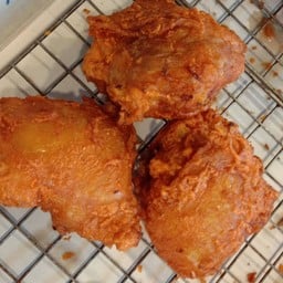 สะโพก  3 ชิ้น  90  บาท