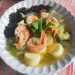 ร้านเจ๊ลั้ง  อาหารตามสั่ง