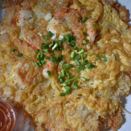 กุ้งทอด Fried shrimp with egg