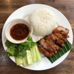 ข้าวสามชั้นทอด น้ำพริกปลาย่าง