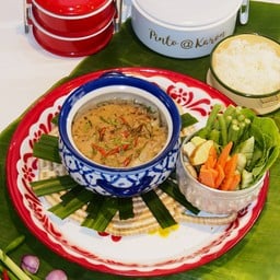 หลนกะทิเนื้อปูหมูสับ 350 ฿