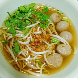 เกาเหลาลูกชิ้นเนื้อ