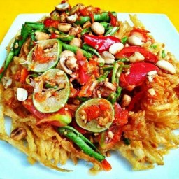 แซบดียำขนมจีน