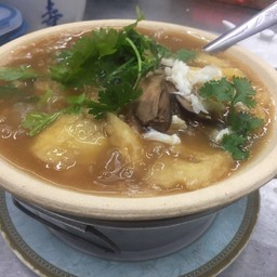 กระเพาะปลานำ้แดง.  L