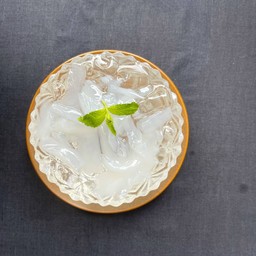 ลูกตาลลอยแก้ว (เดลิเวอรี่)