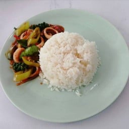 หลงกะเพรา นาป่า
