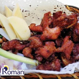 แหนมกระดูกอ่อนทอด delivery = 179.-