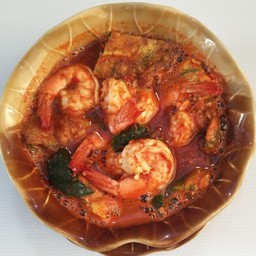 แกงส้มชะอมกุ้ง