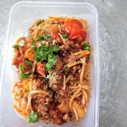 สปาเก็ตตี้ซอสมะเขือเทศหมู