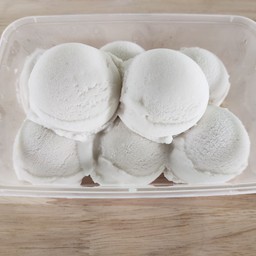 ไอศครีม กะทิสด จันทร์ดี