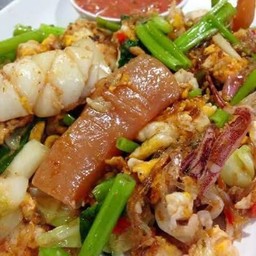 สุกี้แห้งปลาหมึก