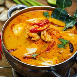 ต้มยำรวมมิตรน้ำข้น