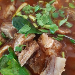 ต้มแซ่บเนื้อเปื่อย