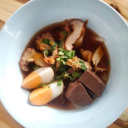 ก๋วยเตี๋ยว หม่าล่า บาร์บีคิว