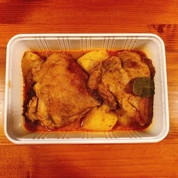 แกงมัสมั่นไก่(กับข้าว)