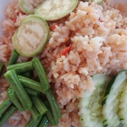 ข้าวผัดน้ำพริกกุ้งสด