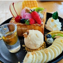 เดสทินี่ คาเฟ่