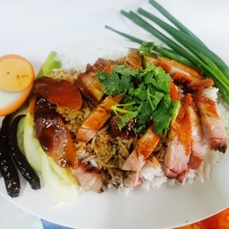 ข้าวหมูแดงหลังสวน