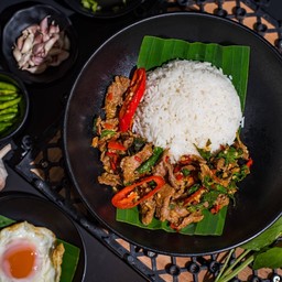 กะเพรา เนื้อโคขุน