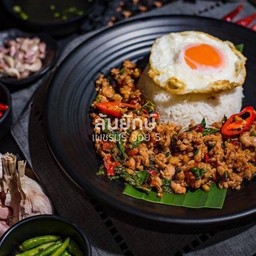 ข้าวกะเพรา หมูสับ เกรดA