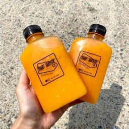 TheBest Juice น้ำส้มคั้นสดแท้ พิเศษเนื้อส้ม