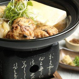 กันโมโดกิตุ๋นเต้าหู้ หม้อไฟ