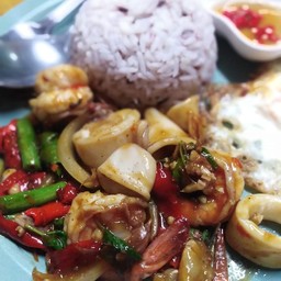 ข้าวกระเพราทะเล