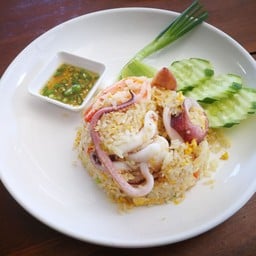 ข้าวผัดหมึก (จานเล็ก)