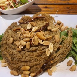 ยำปลาดุกฟู