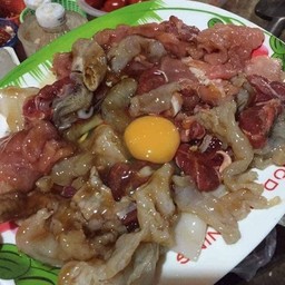 จิ้มจุ่มรวมหมูกลาง