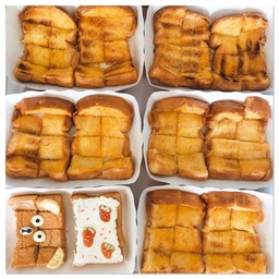 ขนมปังเนยนม น้ำผึ้ง