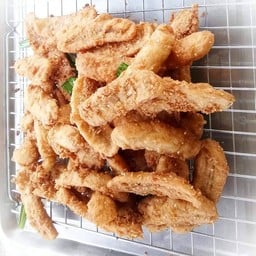 กล้วยทอดคุณชายเบส