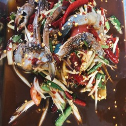 ตำปูม้ากุ้งสด