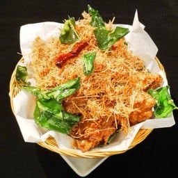 ปีกไก่ทอดสมุนไพร