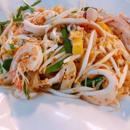 ตามสั่งทะลักกล่องByเจ๊จวน สวนสยาม
